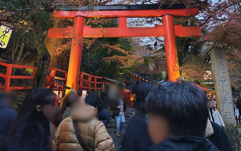 貴船神社の鳥居