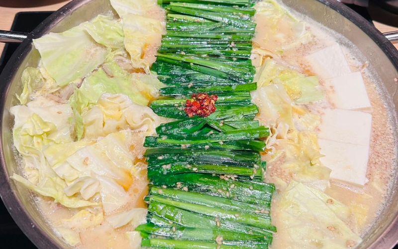 「もつ鍋おおやま」のもつ鍋（濃厚みそ味）