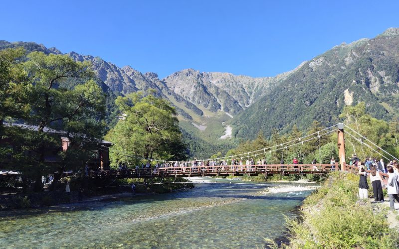 河童橋と穂高連峰