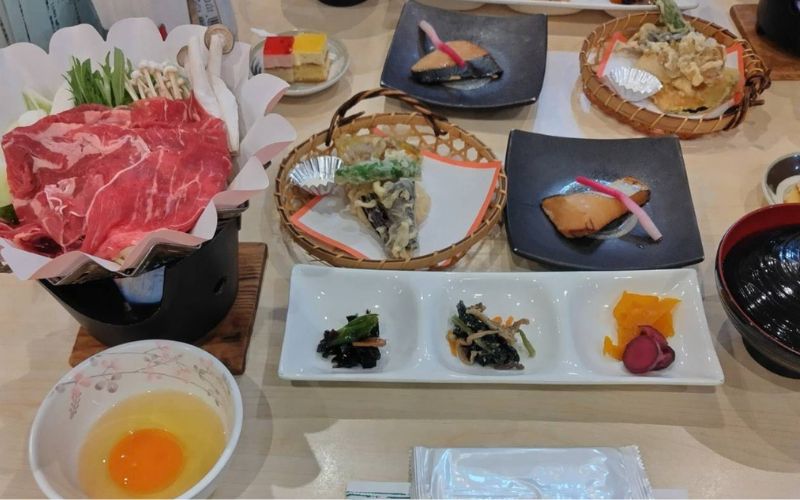 ホテルサンプラザ栂池の夕食